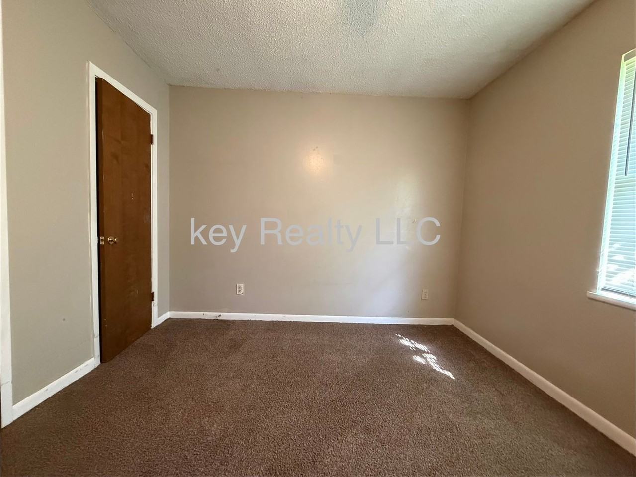 2101A Linda Rd - Photo 6 of 6