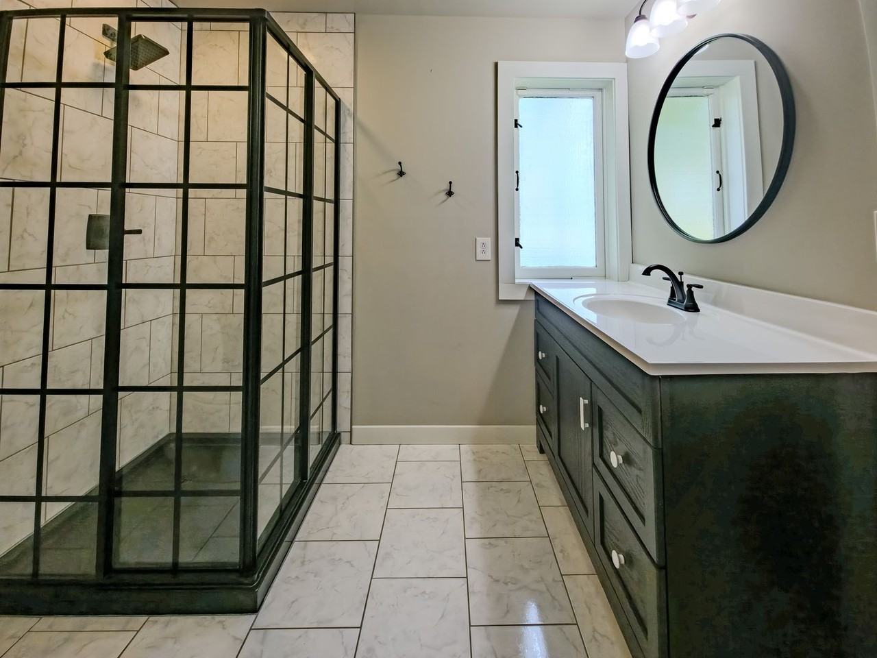 431 East Dr - Photo 7 of 37