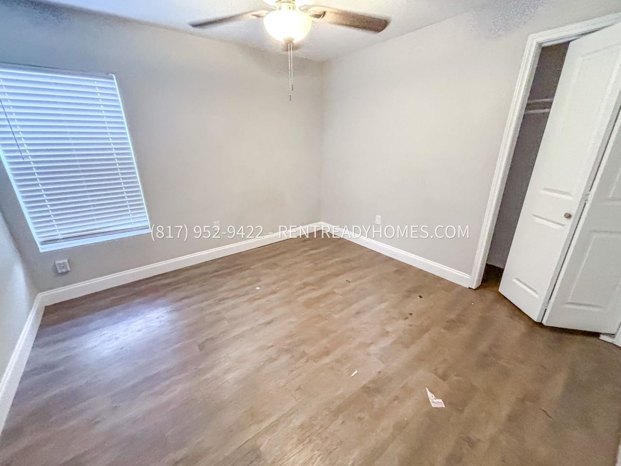 2312 Cass St - Photo 5 of 11