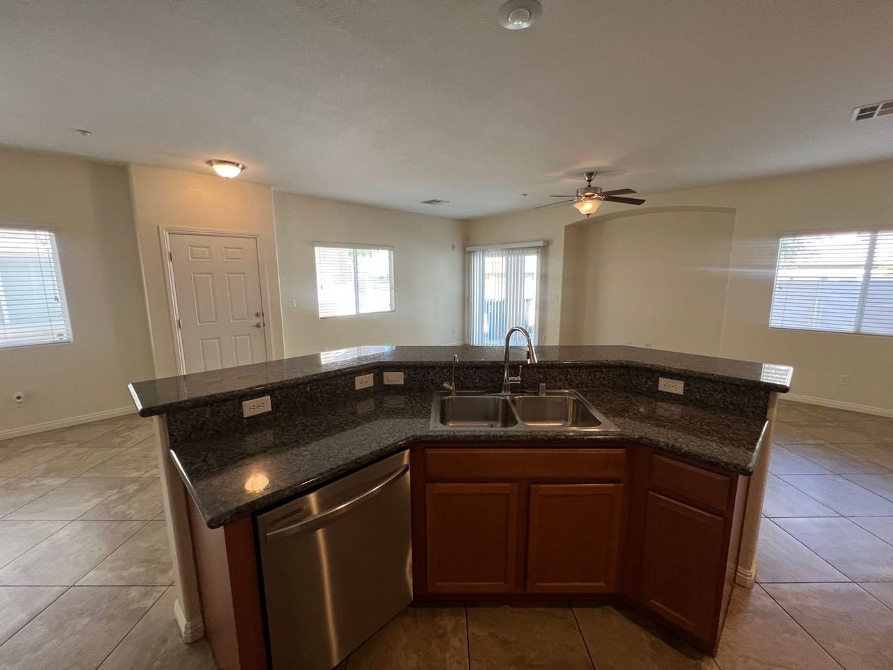 10086 Aspen Rose St #103 - Photo 5 of 22