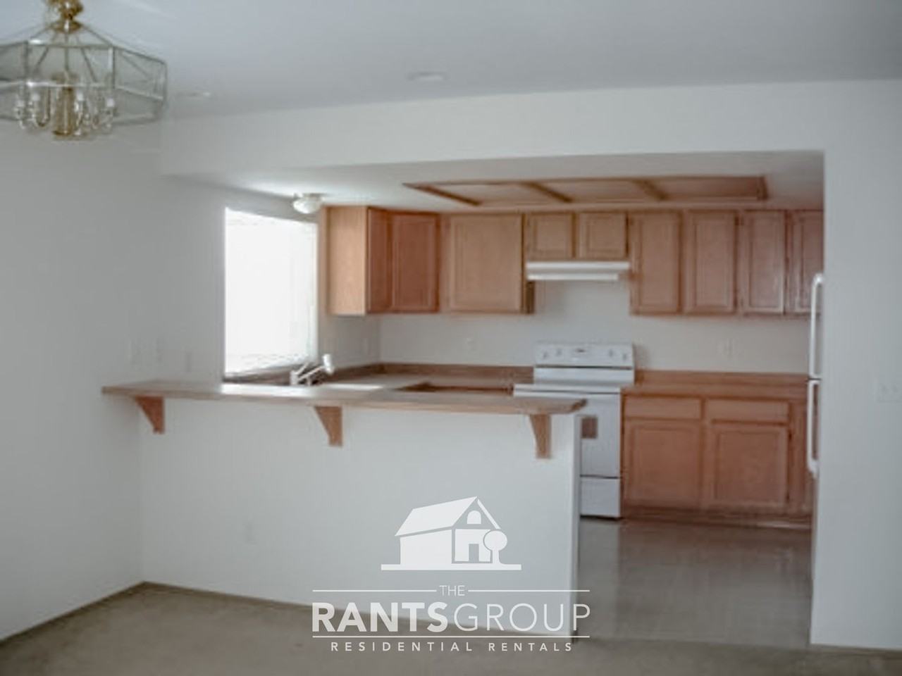 5306 Stockton Ct Se - Photo 2 of 4