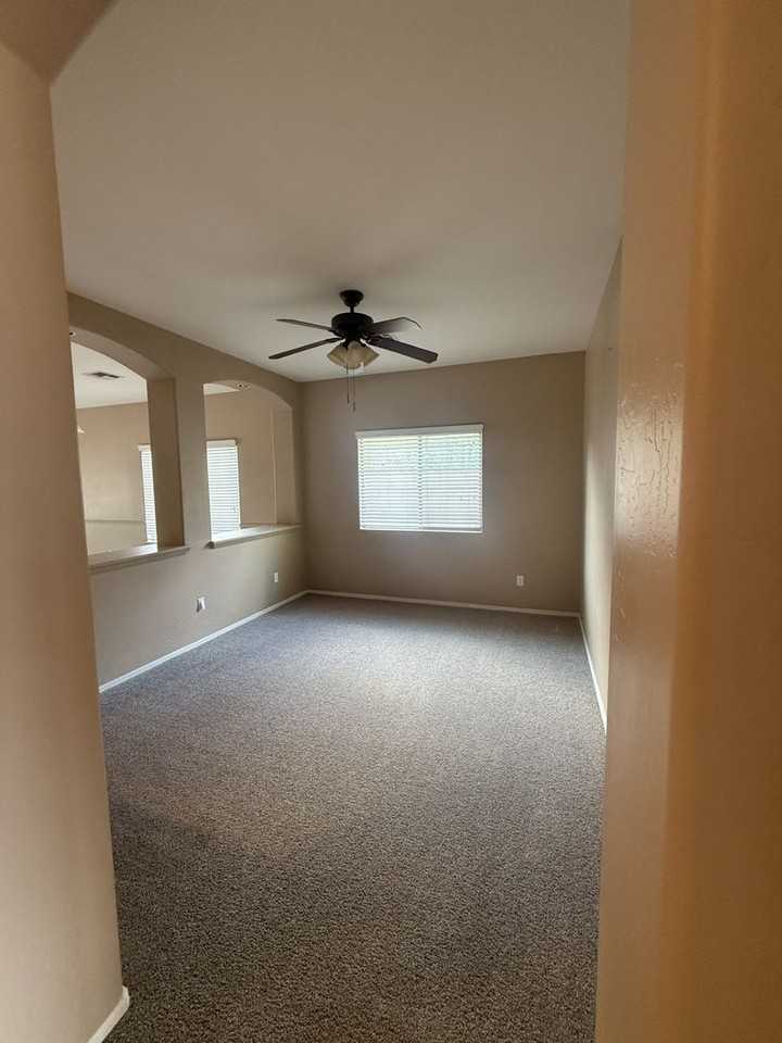 22165 N Celtic Ave - Photo 7 of 20
