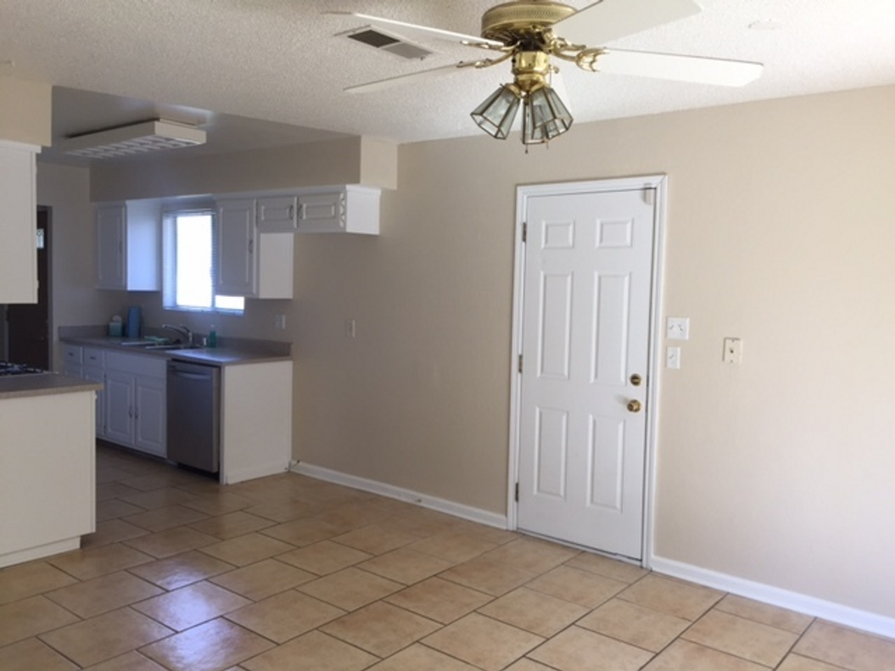 7139 Baranga Dr - Photo 7 of 14