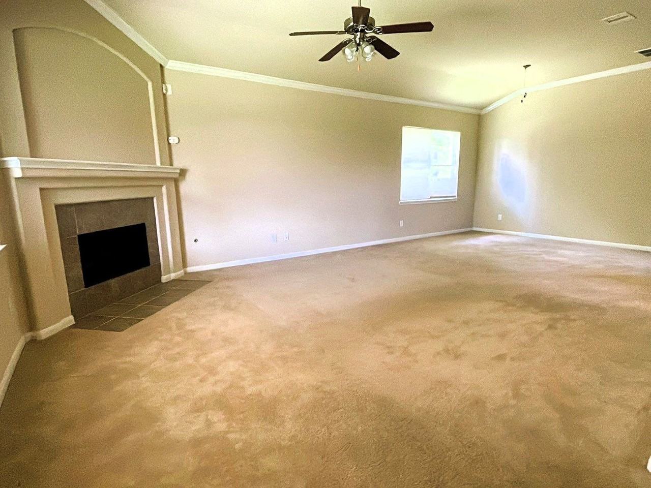 1014 Spring Lakes Haven Dr - Photo 6 of 24