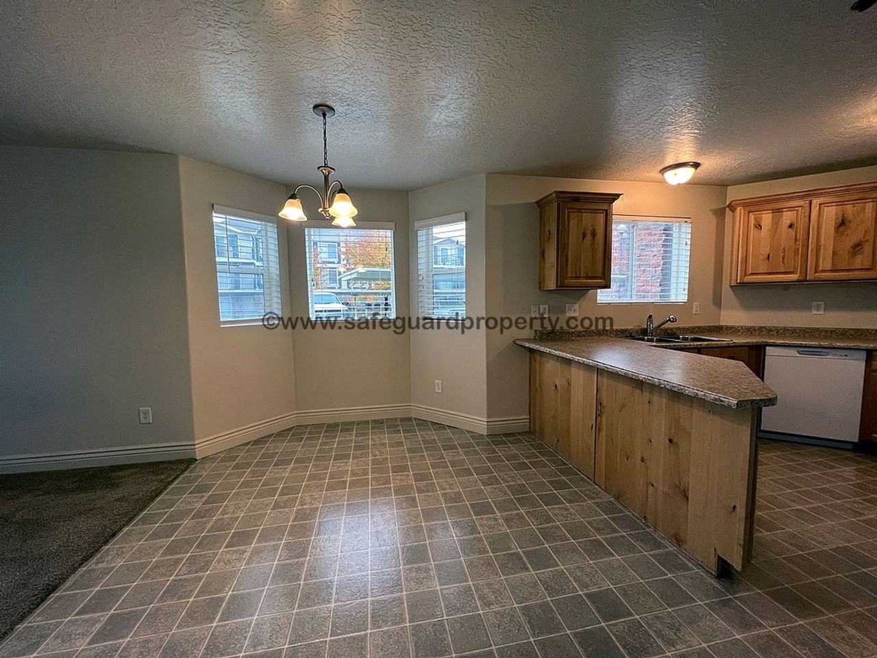8248 S Resaca Dr ##J4 - Photo 6 of 17