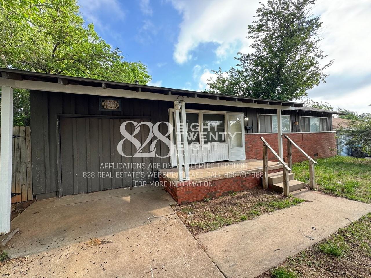 121 Gill Dr - Photo 2 of 28