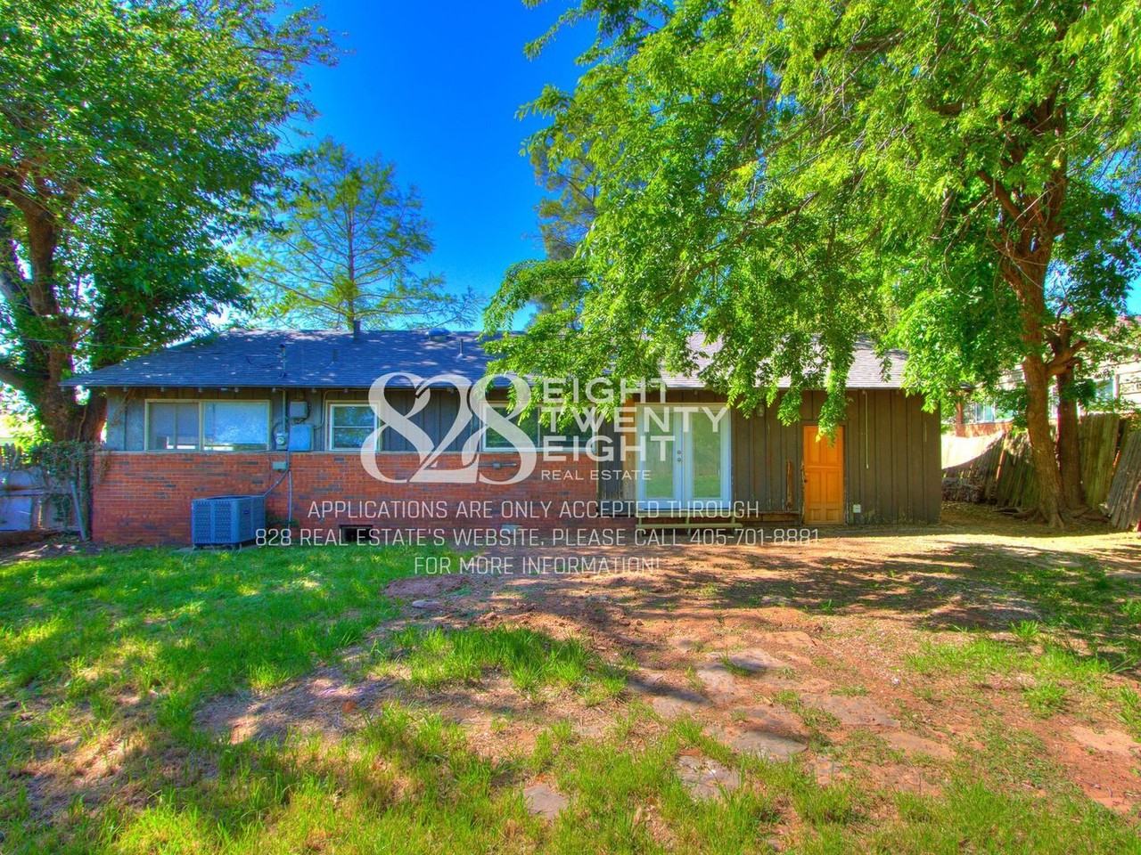121 Gill Dr - Photo 3 of 28