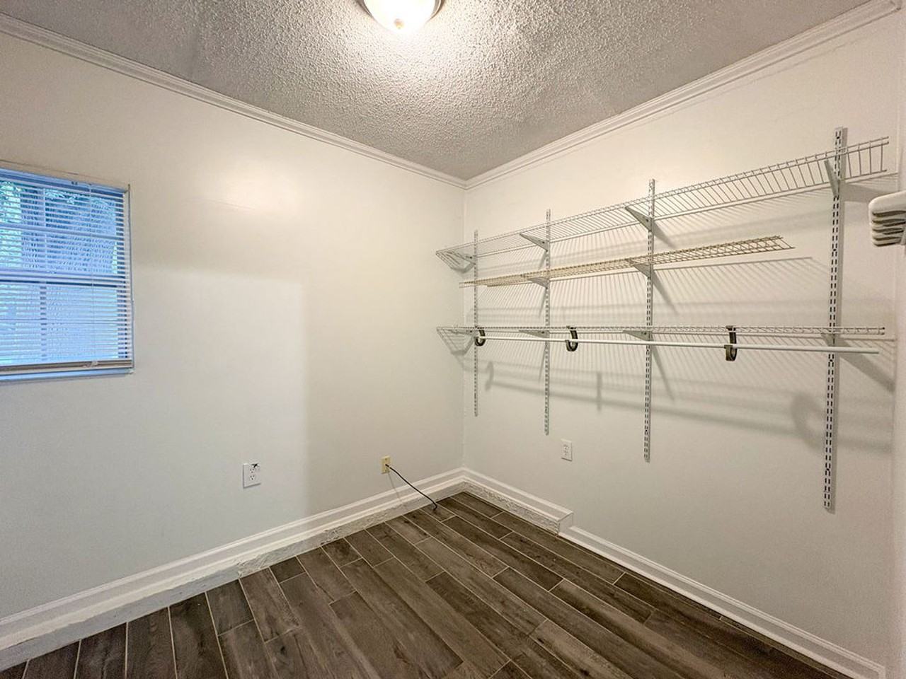 1501 Flamingo Rd - Photo 4 of 19