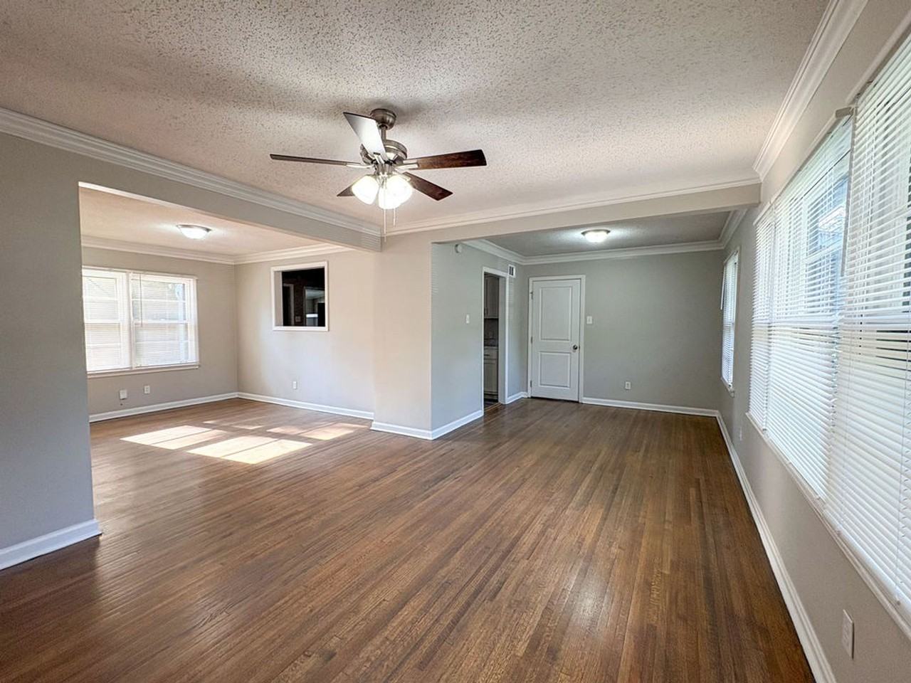 1501 Flamingo Rd - Photo 7 of 19