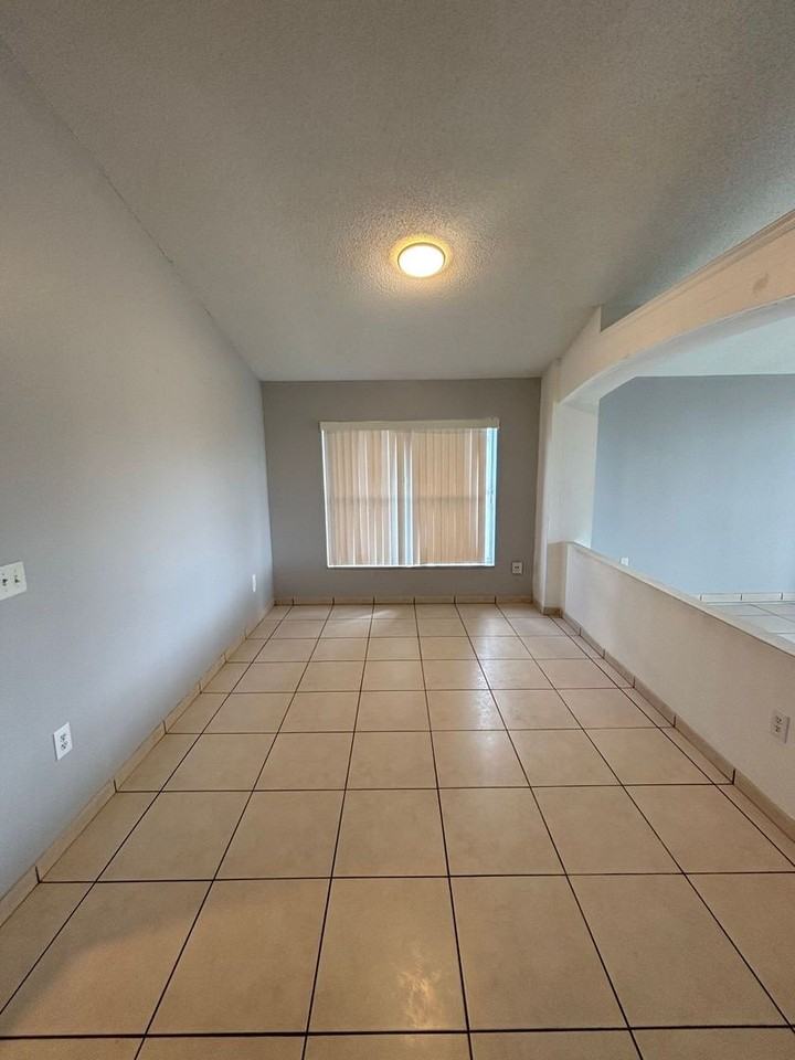 12804 Gettysburg Cir - Photo 3 of 26