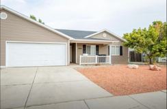 4266 W 275 N - Photo 1 of 1