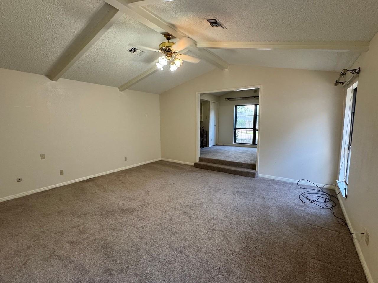 4105 Old Mill Rd - Photo 4 of 14