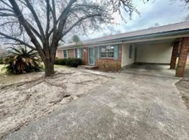 featured image of 10 Gussie Ave