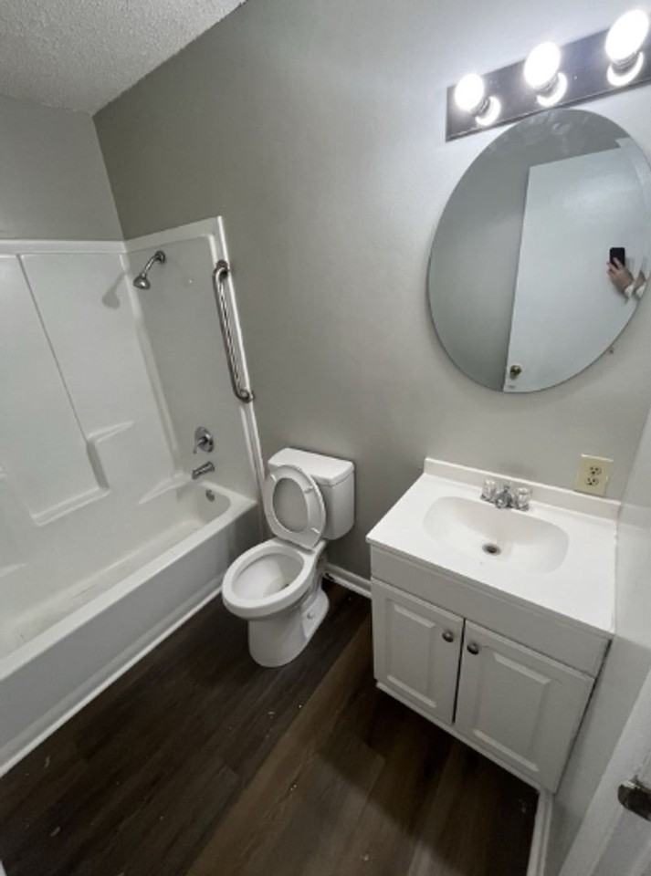 10 Gussie Ave - Photo 5 of 8