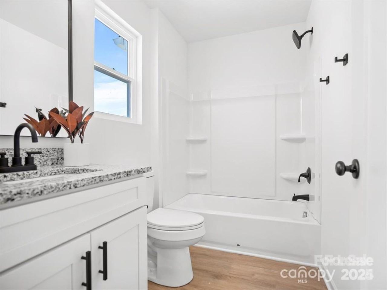 3799 Herman Sipe Rd - Photo 2 of 11