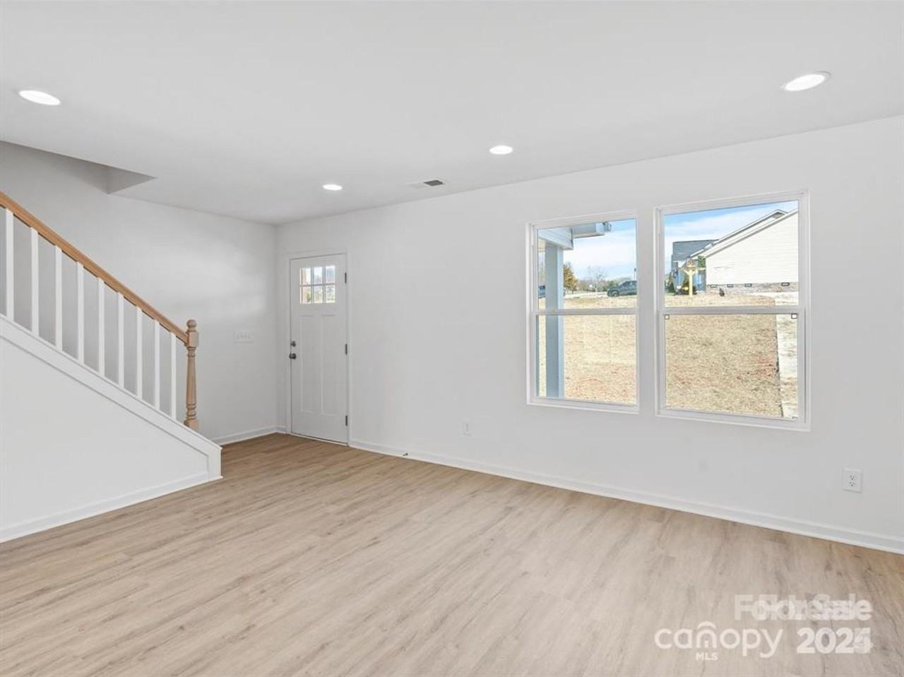 3799 Herman Sipe Rd - Photo 6 of 11