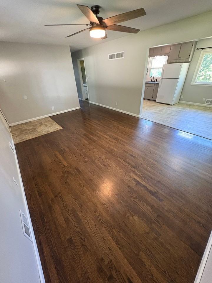6314 E 103rd St - Photo 5 of 28