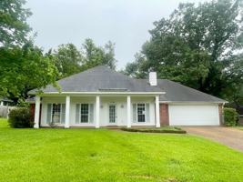 featured image of 116 Whitewood Ln