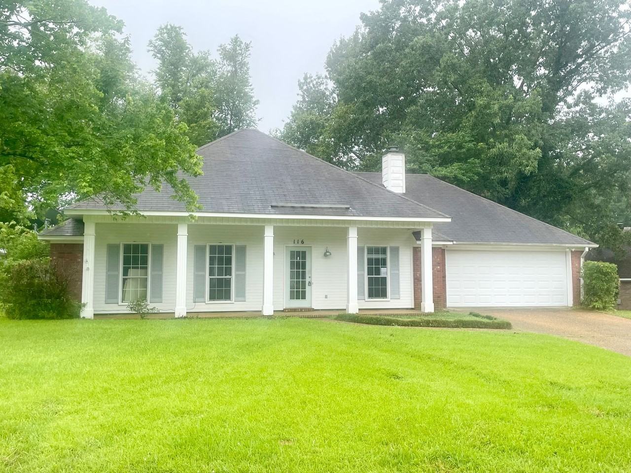 116 Whitewood Ln - Photo 2 of 3