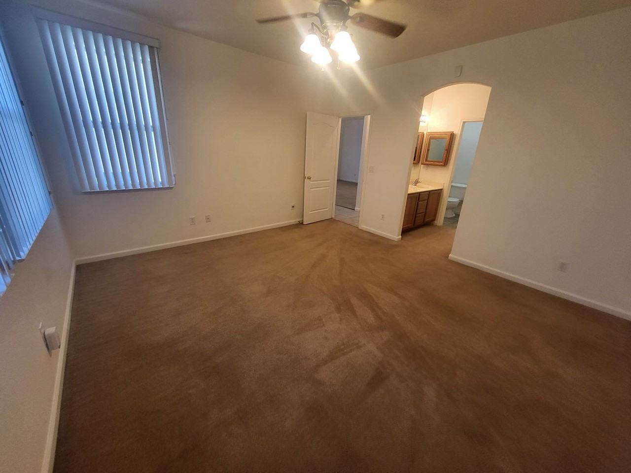 1903 Teal Dr - Photo 7 of 18