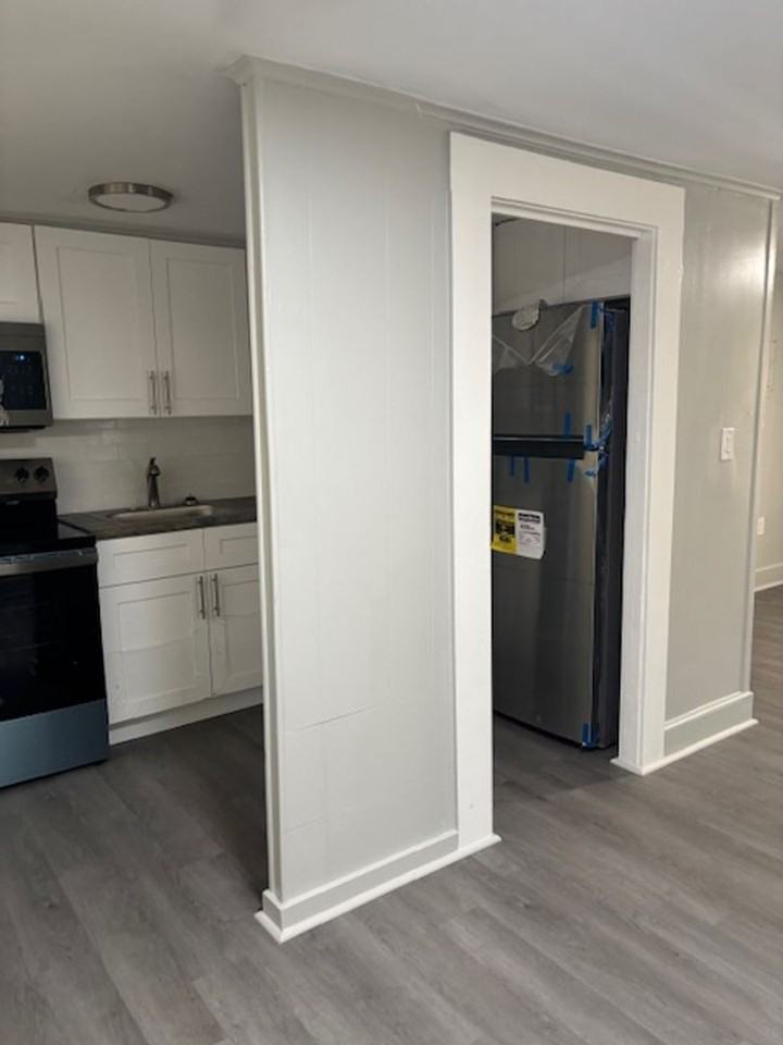1741 S M L King Jr Blvd - Photo 5 of 9