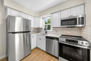 featured image of 9 Beach St