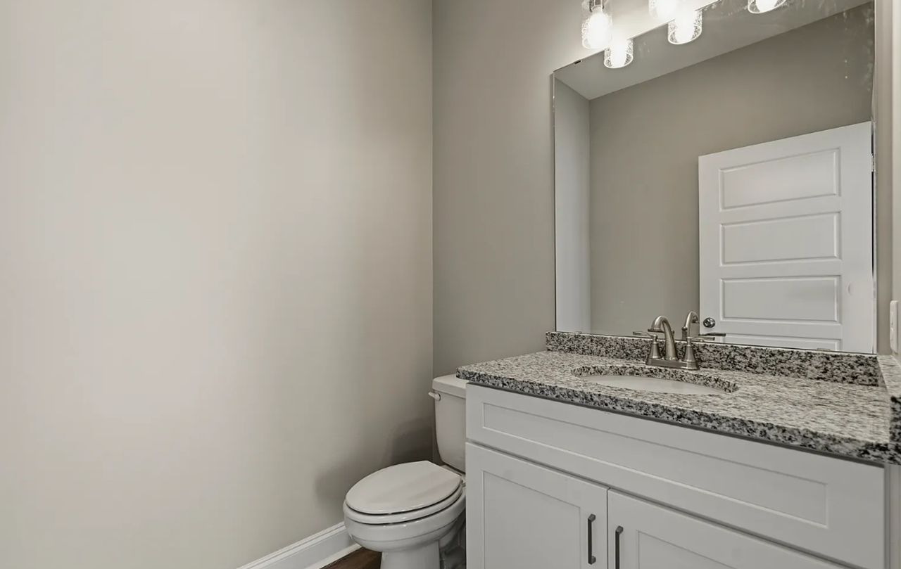 1458 Boulder Ct - Photo 4 of 19