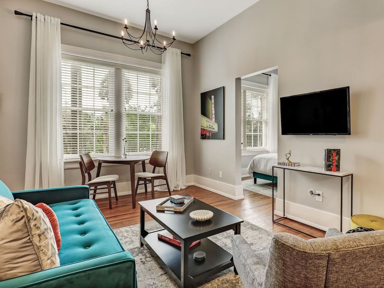 217 Abercorn St - Photo 3 of 16