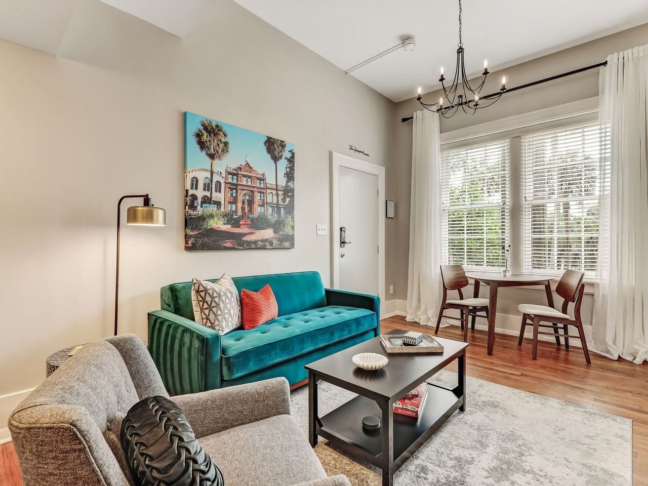 217 Abercorn St - Photo 4 of 16