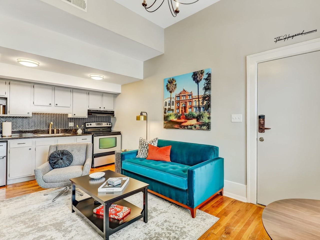 217 Abercorn St - Photo 5 of 16