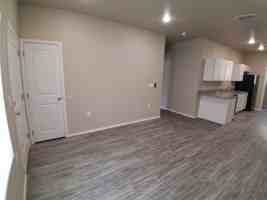 featured image of 322 N Avenue B