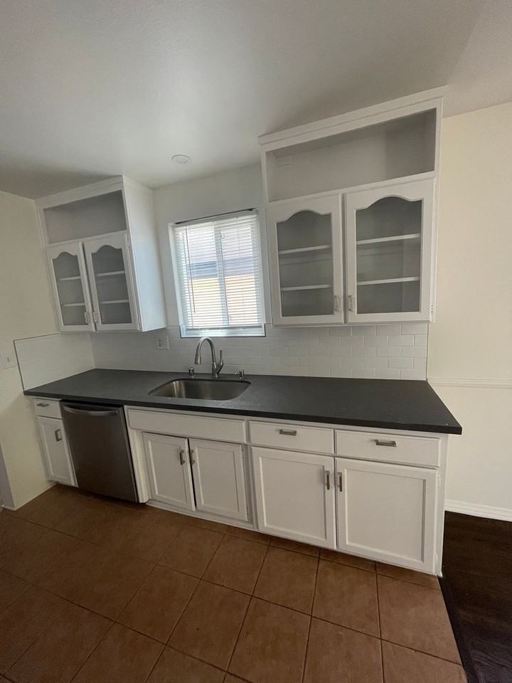 20817 Ely Ave - Photo 7 of 15