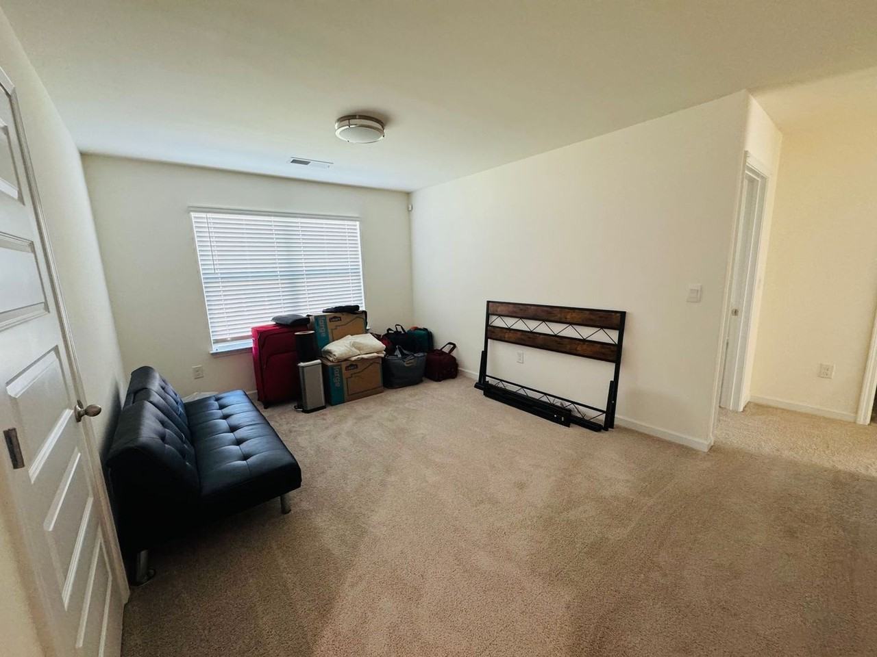 3369 English Elm Way - Photo 4 of 11