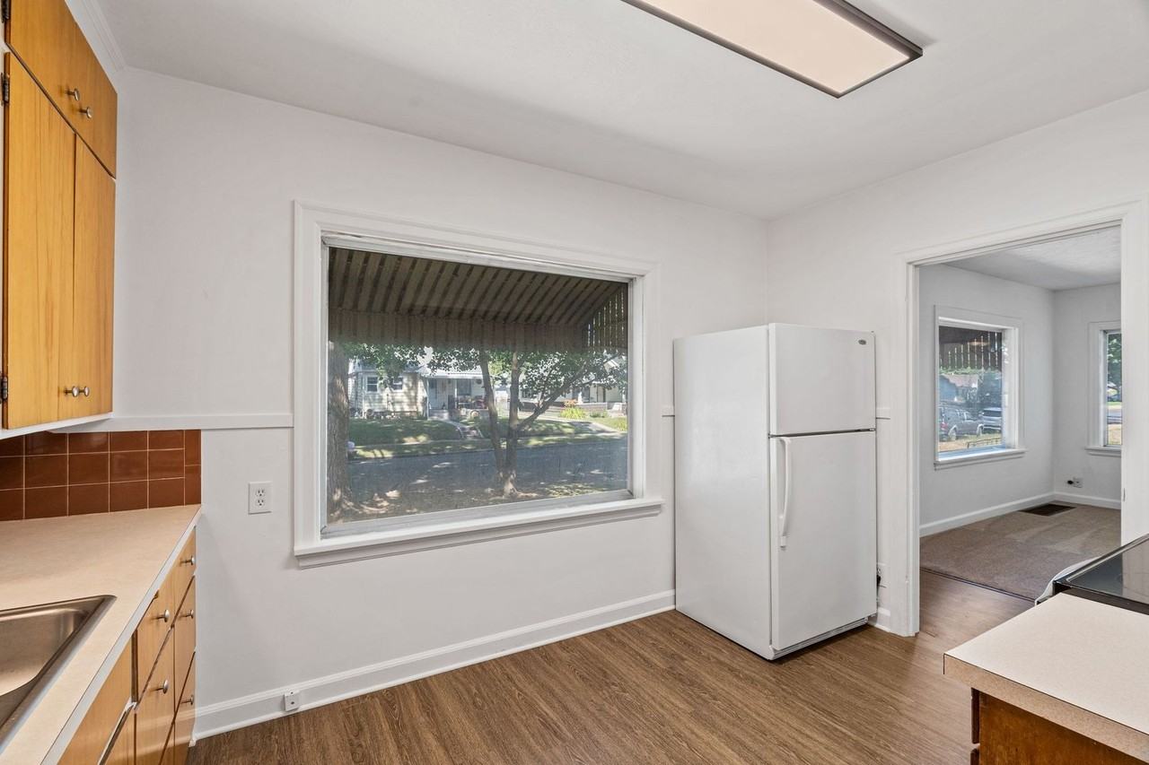 5504 N Post St - Photo 5 of 45