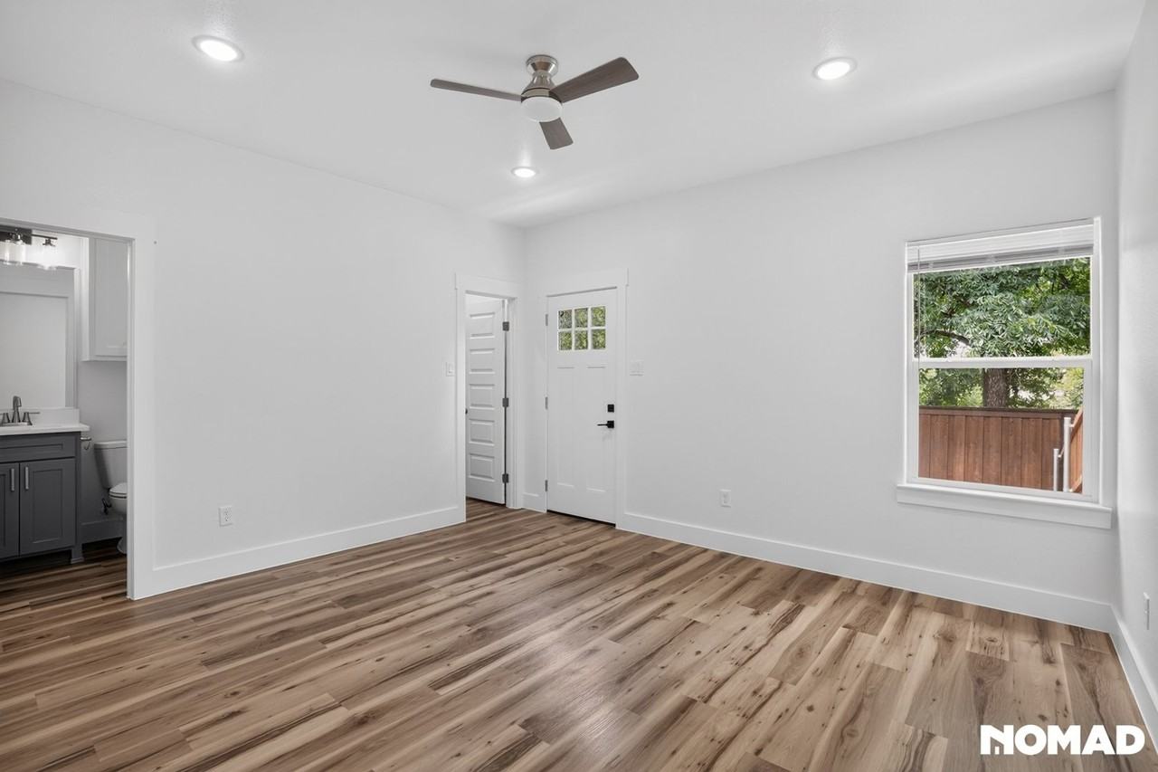 4408 Goddard Rd - Photo 5 of 21