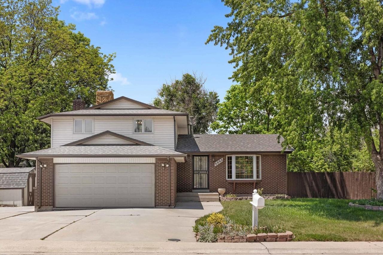 6893 Gray Cir - Photo 2 of 42