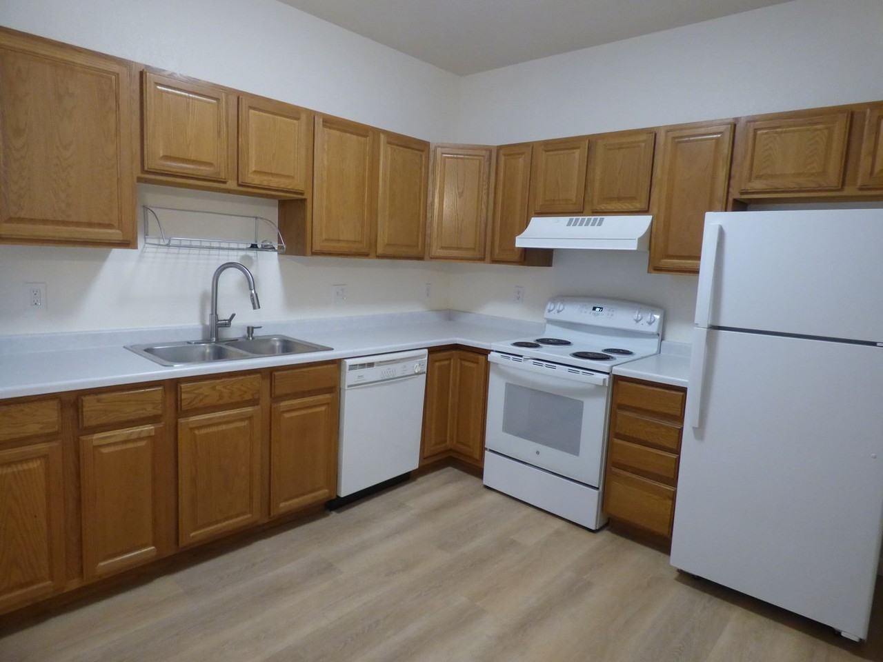 50 19th Ave - Photo 2 of 7
