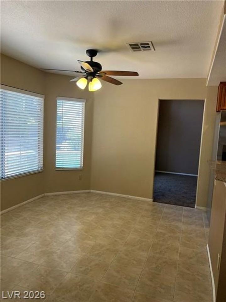 2836 Via Florentine St - Photo 4 of 18