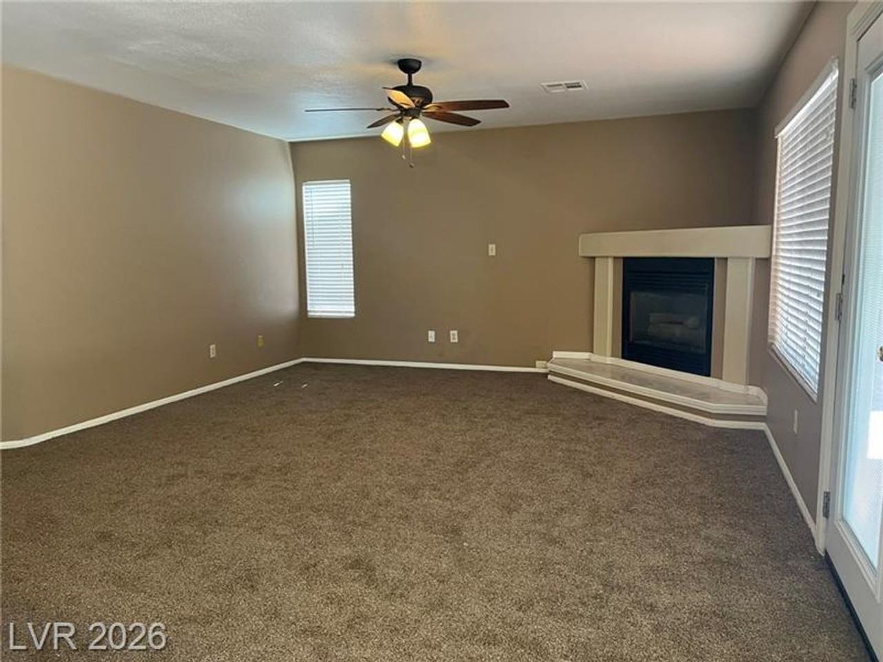 2836 Via Florentine St - Photo 5 of 18