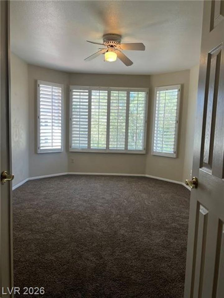 2836 Via Florentine St - Photo 6 of 18