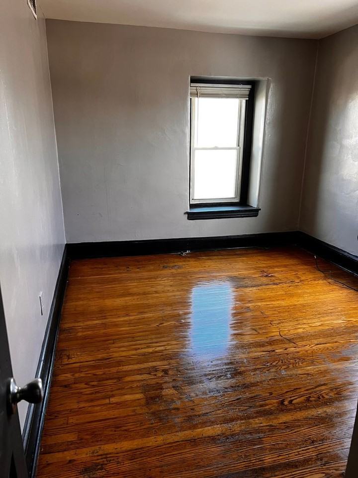 248 W Olney Ave - Photo 6 of 27