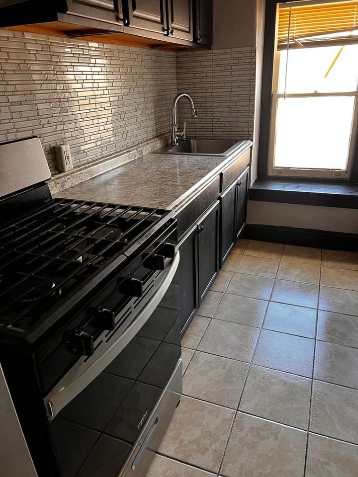 248 W Olney Ave - Photo 3 of 27
