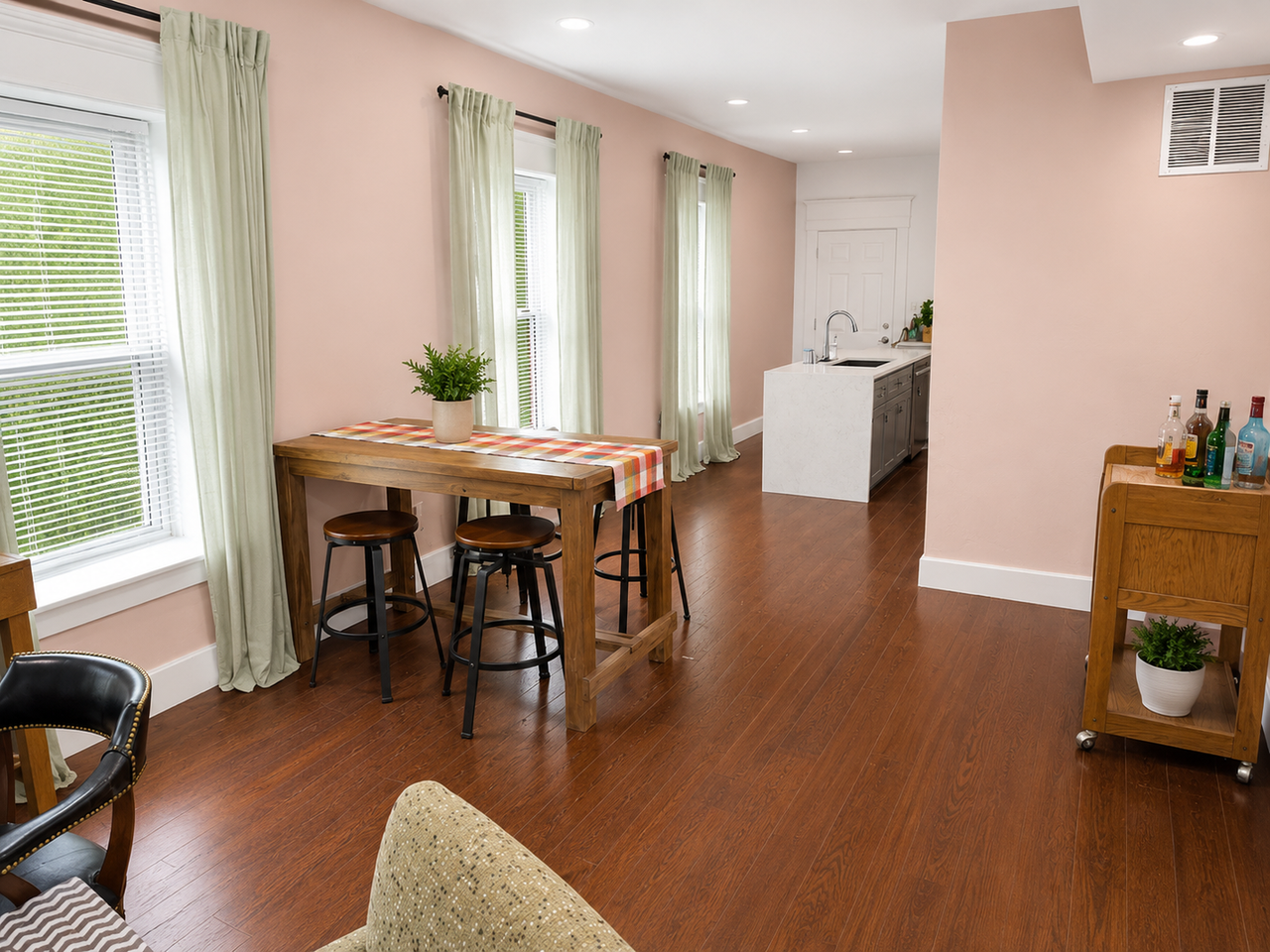 3015 Montgall Ave - Photo 5 of 18