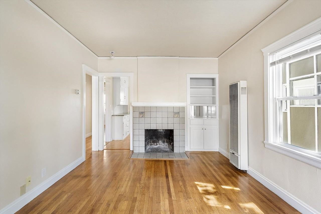 731 Central Ave - Photo 4 of 15
