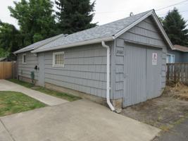 featured image of 2060 Winter St Se