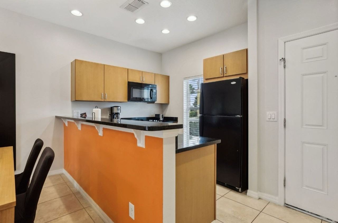 3004 Bird Of Paradise Ln - Photo 2 of 50