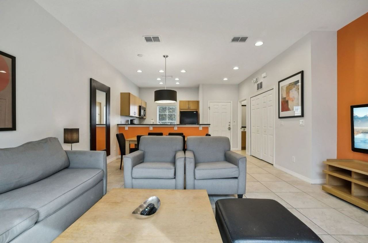 3004 Bird Of Paradise Ln - Photo 4 of 50