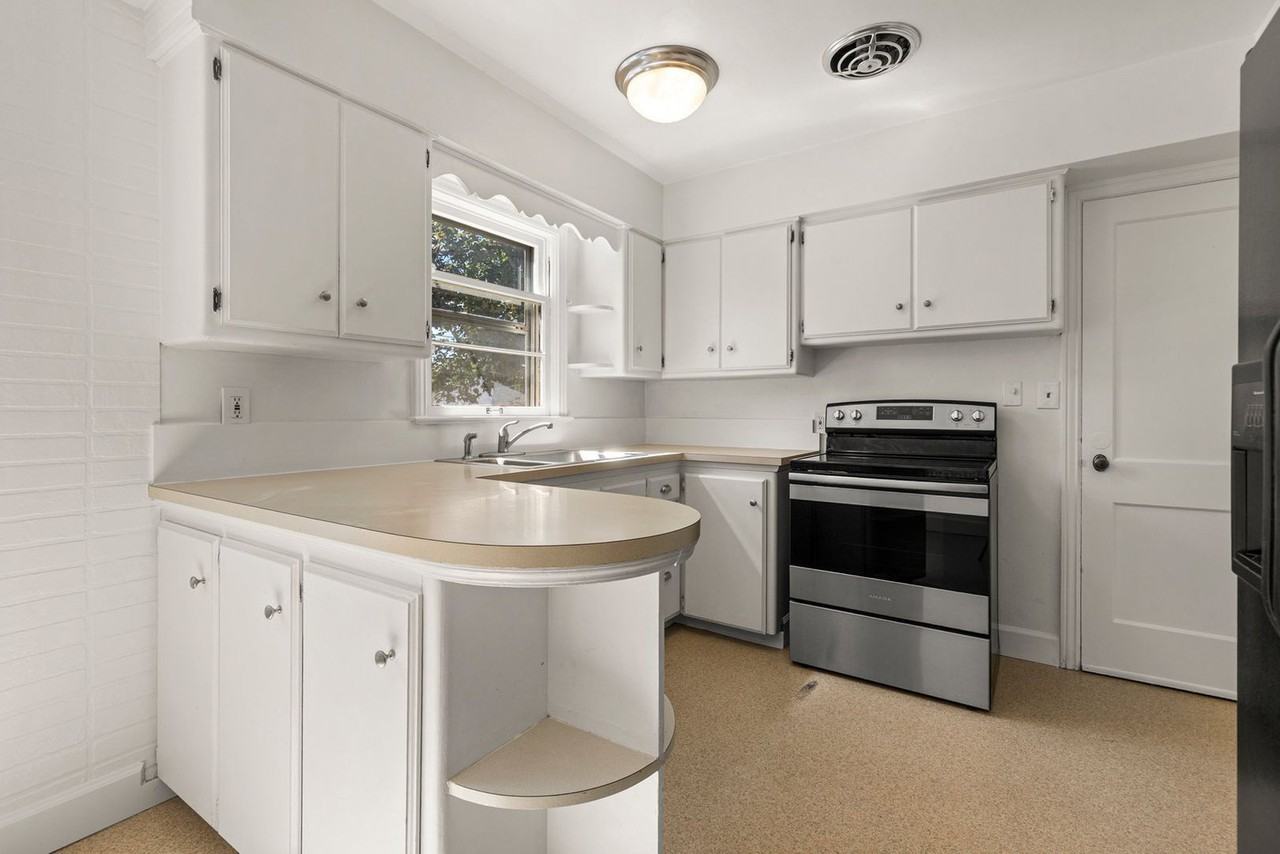 5336 Ne 35th Pl - Photo 7 of 23