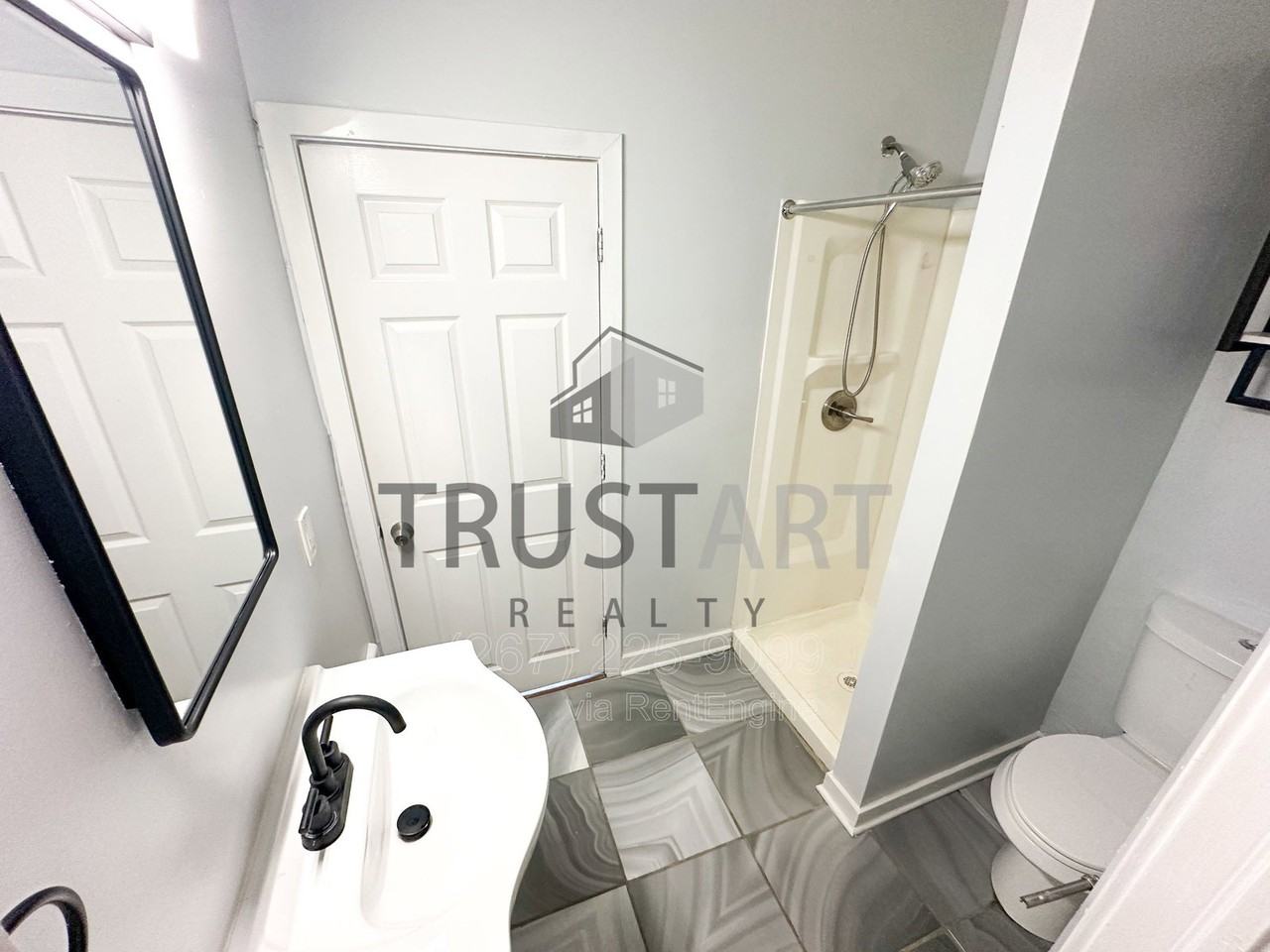 1257 N 23rd St #1 - Photo 3 of 12