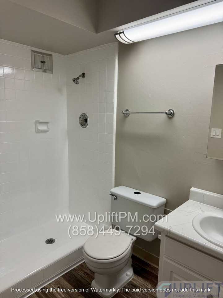 5737 College Ave #15 - Photo 7 of 8